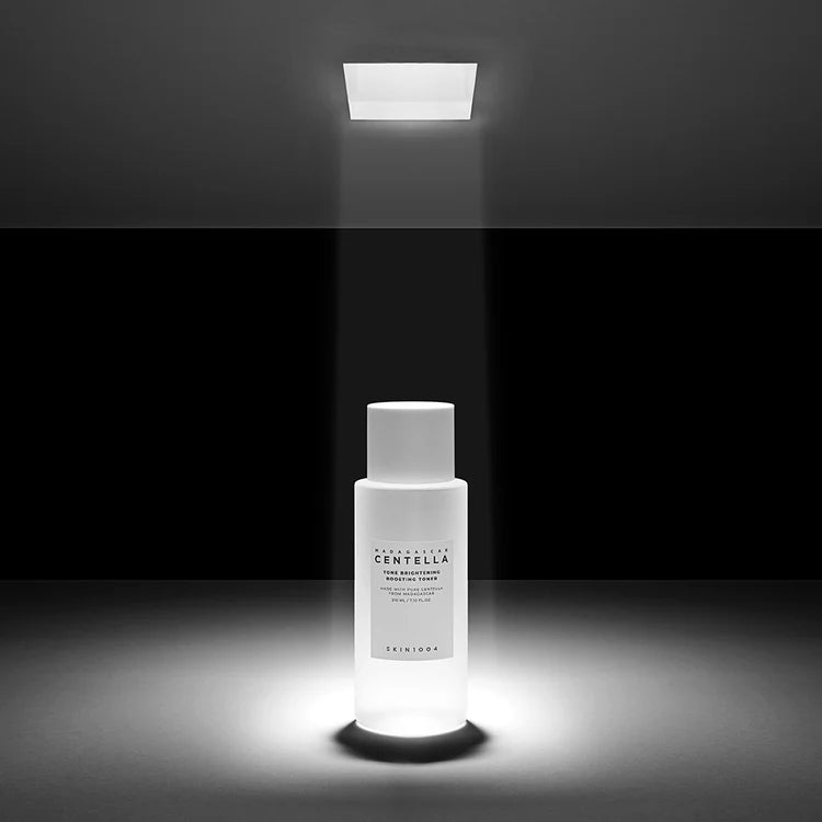 SKIN1004 Madagascar Centella Tone Brightening Boosting Toner 210ml