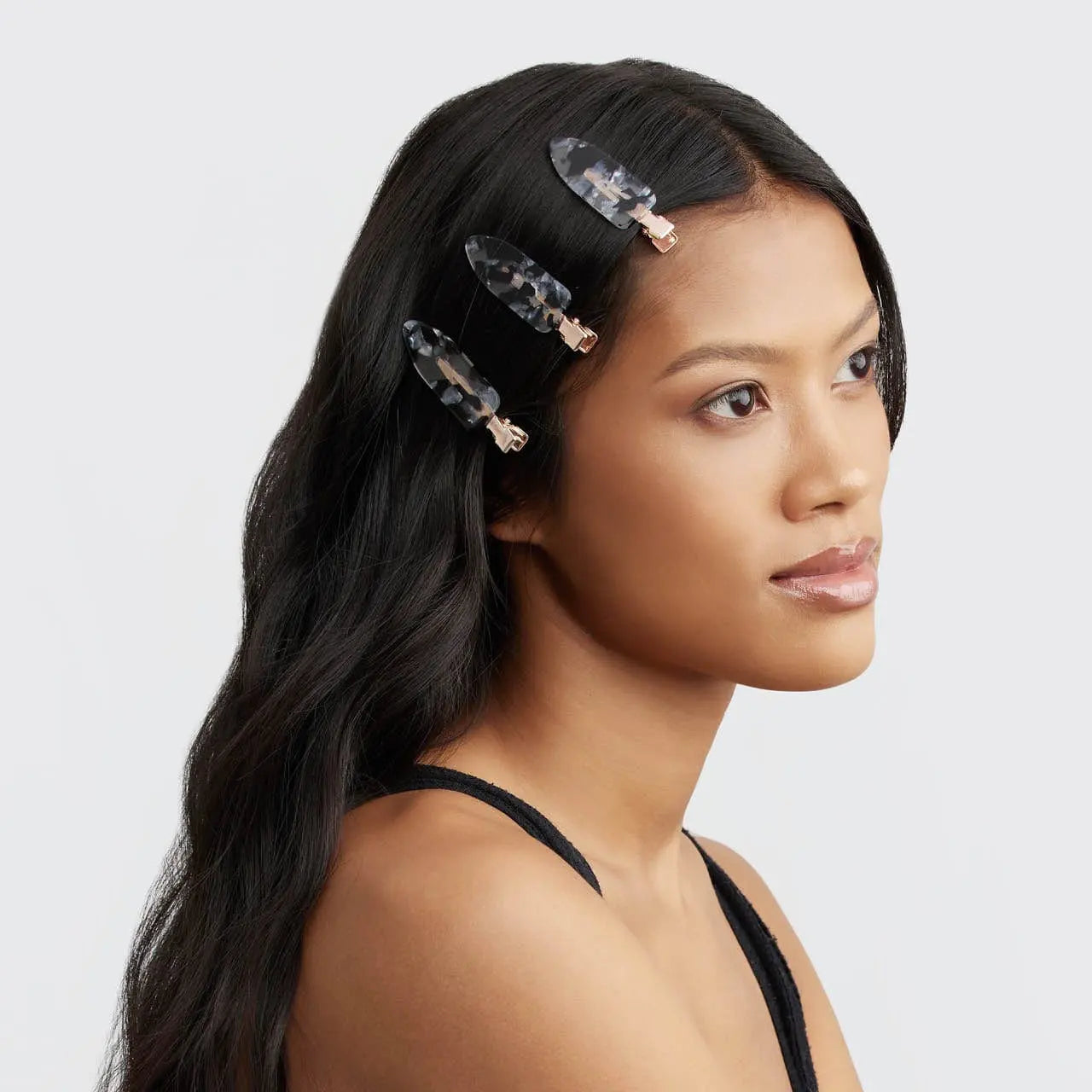 Eco-Friendly Creaseless Clip ( 4 Pieces )